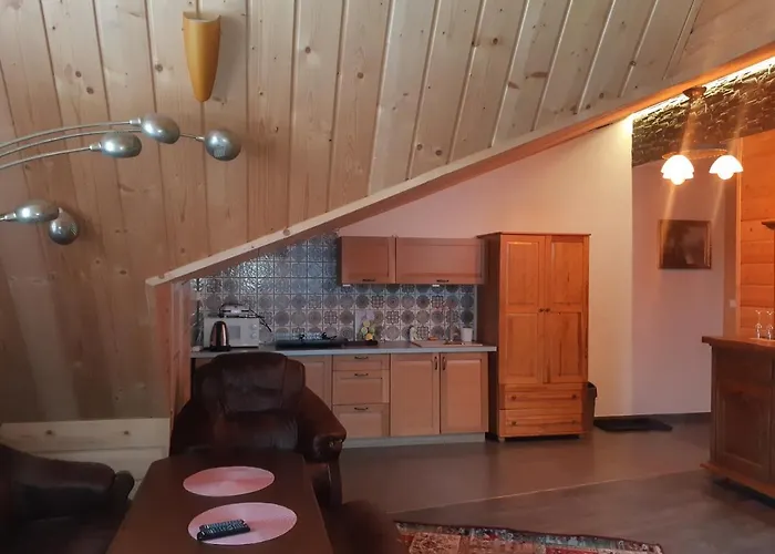 I Goscinne Nowita לינה וארוחת בוקר