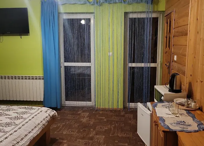 לינה וארוחת בוקר I Goscinne Nowita זקופאנה